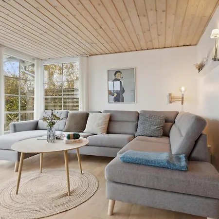 펜션 Stunning Home In Ebeltoft With Kitchen *