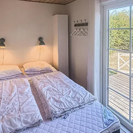 Stunning Home In Ebeltoft With Kitchen * 에벨토프트